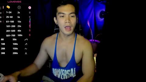 Snapshot of 000batman000 chatting on February 21, 2:51 pm Bruce online show from February 21, 2:51 pm