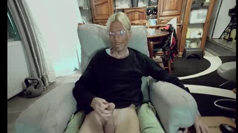 jeff online show from October 11, 8:02 am