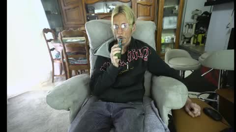 jeff online show from April 1, 12:28 pm