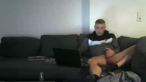 012germanboy online show from February 8, 2:26 am