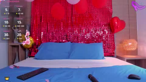 01victoria online show from February 12, 12:33 pm