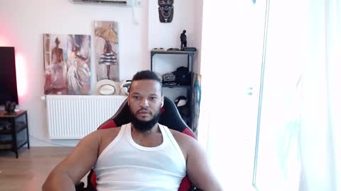 Snapshot of 0_kingsley chatting on October 6, 2:25 pm Kingsley online show from October 6, 2:25 pm