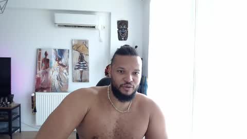 Snapshot of 0_kingsley chatting on April 24, 1:57 pm Kingsley online show from April 24, 1:57 pm