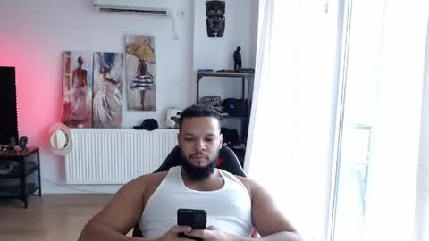 Snapshot of 0_kingsley chatting on April 26, 10:24 am Kingsley online show from April 26, 10:24 am