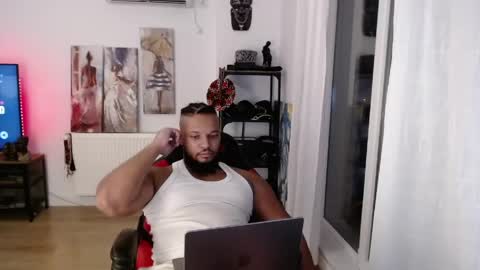 Snapshot of 0_kingsley chatting on June 7, 8:23 pm Kingsley online show from June 7, 8:23 pm