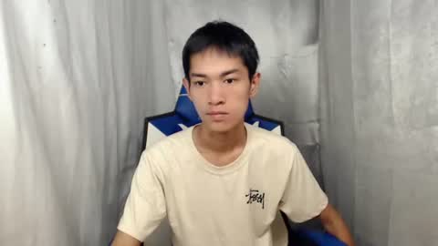 Snapshot of 0cir_asiansatisfy chatting on May 26, 6:04 pm RICK online show from May 26, 6:04 pm