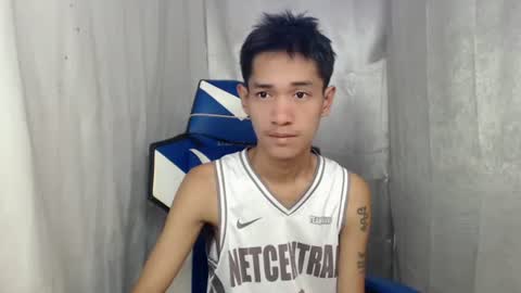 Snapshot of 0cir_asiansatisfy chatting on June 13, 5:27 am RICK online show from June 13, 5:27 am