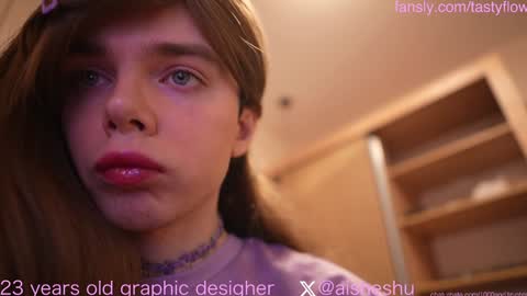 Snapshot of 1000and1nights_ chatting on January 30, 2:25 pm Aishe online show from January 30, 2:25 pm