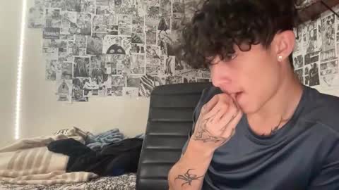 10incock18 online show from December 1, 12:59 am