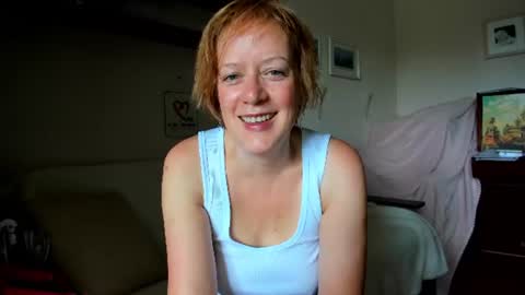 Snapshot of 12ennie chatting on June 30, 7:20 am 12ennie online show from June 30, 7:20 am
