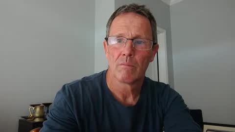 13glanmorfa online show from February 15, 4:03 pm