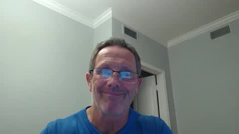 Snapshot of 13glanmorfa chatting on April 21, 1:42 am 13glanmorfa online show from April 21, 1:42 am