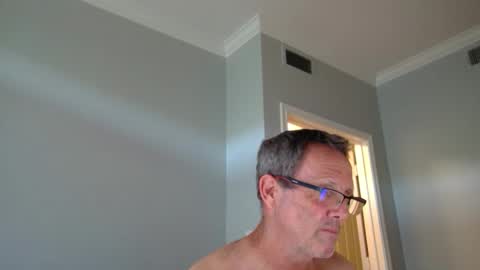 Snapshot of 13glanmorfa chatting on April 24, 7:16 pm 13glanmorfa online show from April 24, 7:16 pm