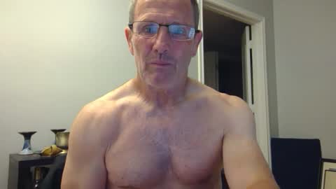 Snapshot of 13glanmorfa chatting on April 28, 1:49 pm 13glanmorfa online show from April 28, 1:49 pm