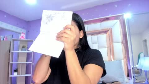 Scarlette  online show from April 18, 3:10 am