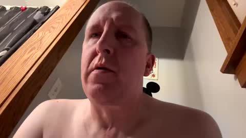 Snapshot of 16510 chatting on October 19, 11:33 am 16510 online show from October 19, 11:33 am