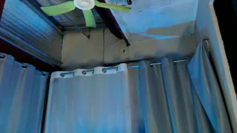 Snapshot of 18_nicole chatting on March 2, 3:16 pm barbie online show from March 2, 3:16 pm