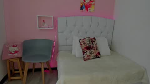 18candy online show from December 31, 3:42 pm