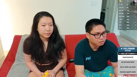 Snapshot of 18not20 chatting on January 16, 12:25 am Tong Ralph online show from January 16, 12:25 am