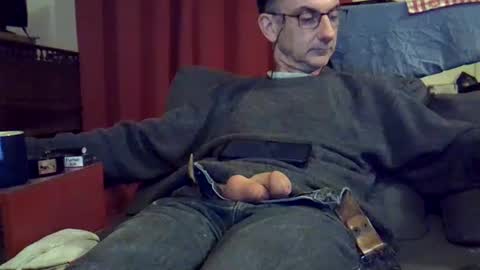 18remy45 online show from March 6, 6:05 pm