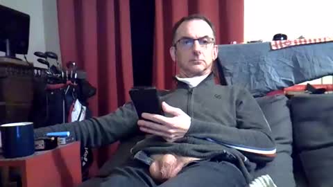 18remy45 online show from April 3, 8:18 pm