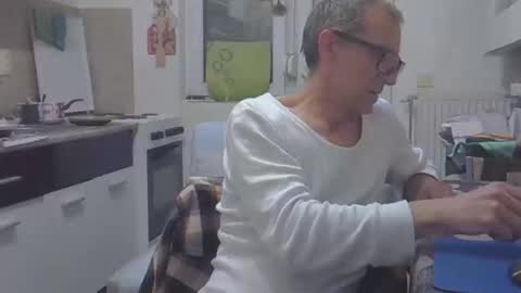 1973man online show from March 4, 8:04 pm