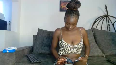 Snapshot of 1_beckah chatting on May 10, 5:34 am beckah online show from May 10, 5:34 am