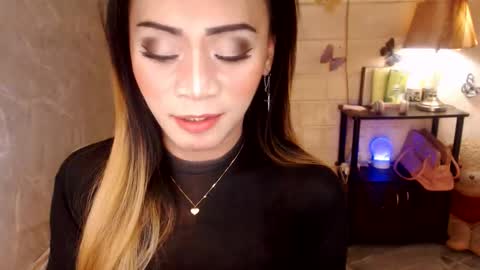 angel online show from September 12, 7:58 pm