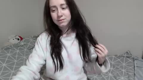 Snapshot of 1chudose chatting on February 10, 8:24 pm 1ChudoSE online show from February 10, 8:24 pm