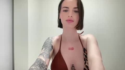 DOVE online show from April 7, 10:09 pm