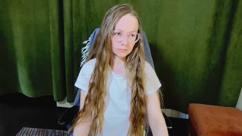 Snapshot of 1goldilocks chatting on February 22, 2:48 pm online show from February 22, 2:48 pm