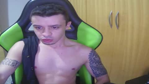 1good_vibes1 online show from March 11, 4:18 am