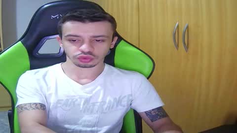 1good_vibes1 online show from March 18, 4:15 am