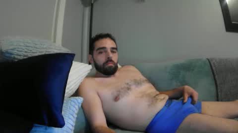 1greeneyez1989 online show from April 3, 5:16 am