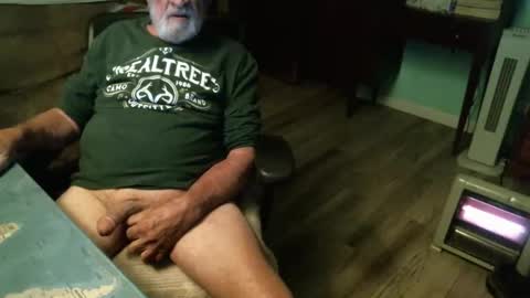 1handyanddee online show from February 5, 2:38 am