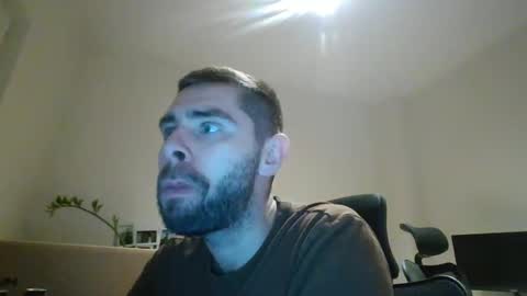 kam online show from December 28, 3:48 pm