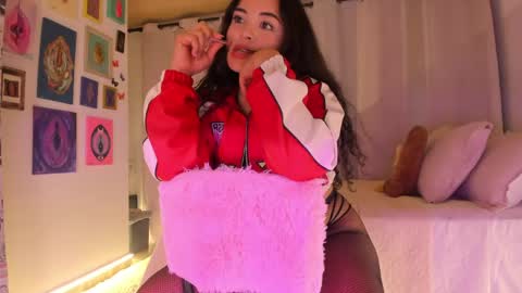 Snapshot of 1laiaa1 chatting on May 30, 2:30 am laiaa rivas online show from May 30, 2:30 am