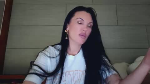 Onna online show from February 22, 3:51 am