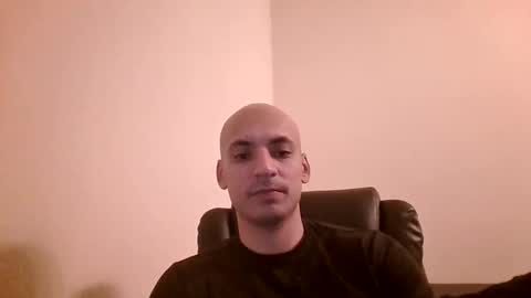 Snapshot of 1luv2cum chatting on February 1, 10:30 pm sabotagegoat online show from February 1, 10:30 pm