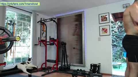 Snapshot of 1manshow11 chatting on June 1, 10:22 pm 1manshow11 online show from June 1, 10:22 pm