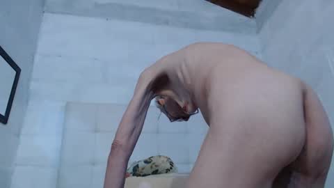 Snapshot of 1miss_monserrate chatting on December 31, 11:53 am Miss Monserrate online show from December 31, 11:53 am