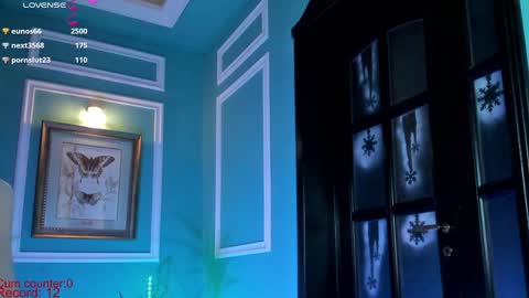 Moona  online show from January 7, 9:46 pm