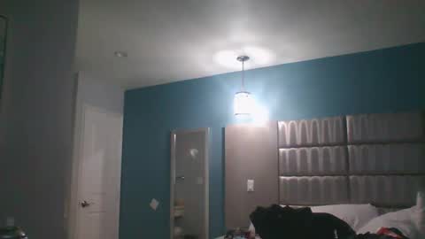 Snapshot of 1nastya8 chatting on December 4, 5:55 pm TheShyOne18 online show from December 4, 5:55 pm