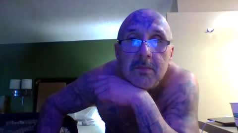 Snapshot of 1nastya8 chatting on February 5, 3:49 pm TheShyOne18 online show from February 5, 3:49 pm