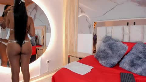 Luisa online show from April 17, 12:35 am