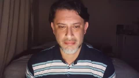 Snapshot of 1night5tand chatting on February 20, 7:54 am 1night5tand online show from February 20, 7:54 am