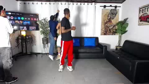 pushman online show from November 14, 11:20 am