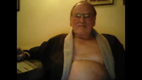 Snapshot of 1shorty chatting on January 18, 6:32 pm 1shorty online show from January 18, 6:32 pm