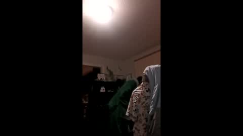 1stpraw online show from April 17, 3:31 am