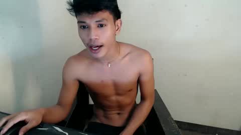 1sweetloverxx online show from March 20, 4:23 pm